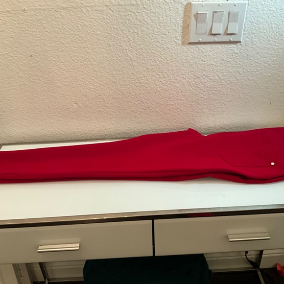 NWT Chicos red “So Slimming slim ankle skinny pants - Picture 9 of 13